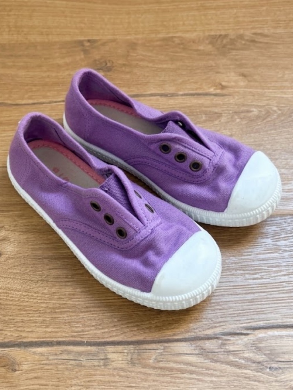 [Mini Boden] Kids Purple Canvas Slip-On Sneakers